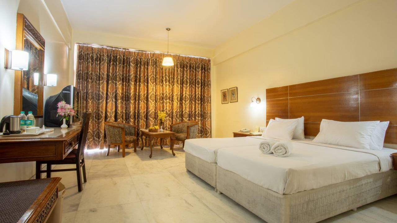 Woodlands Hotel Bangalore Ngoại thất bức ảnh
