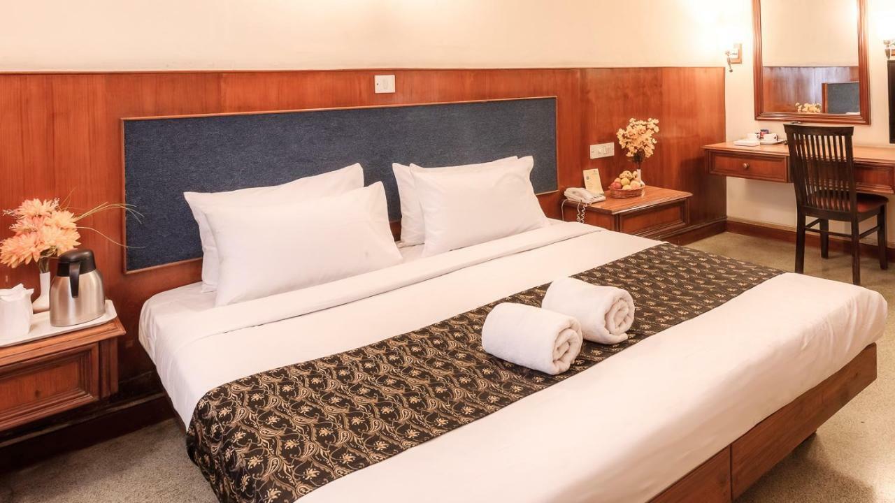 Woodlands Hotel Bangalore Ngoại thất bức ảnh